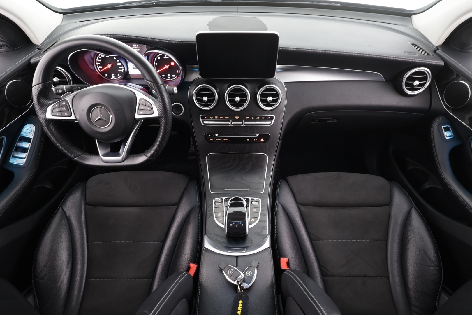 MERCEDES-BENZ GLC 2018