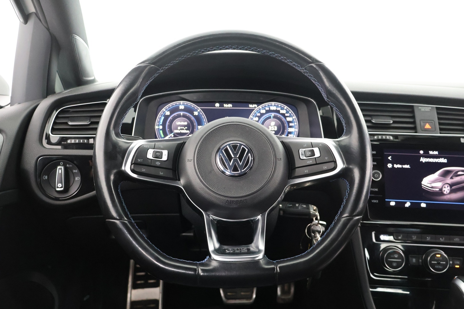 VOLKSWAGEN GOLF 2020