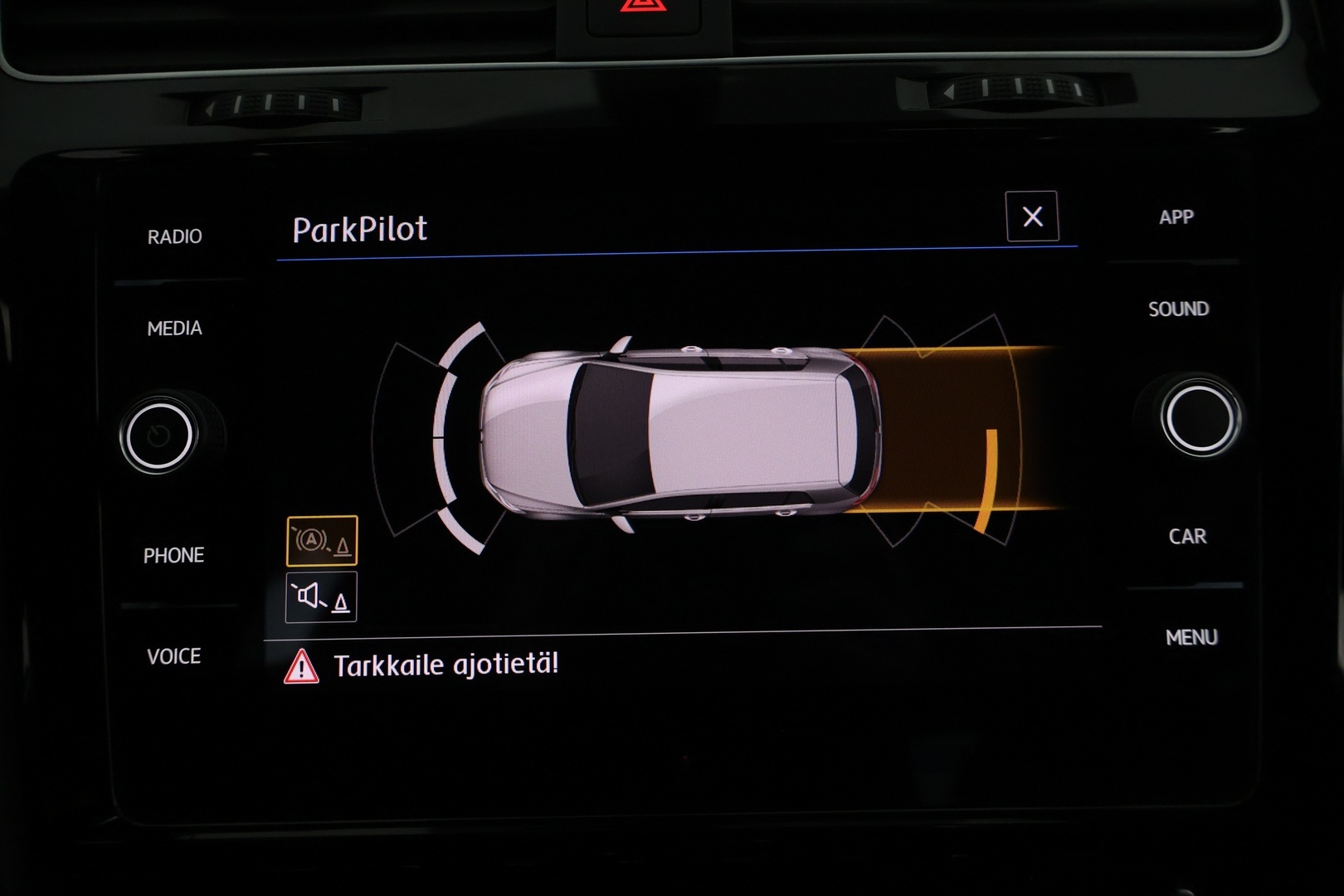 VOLKSWAGEN GOLF 2020