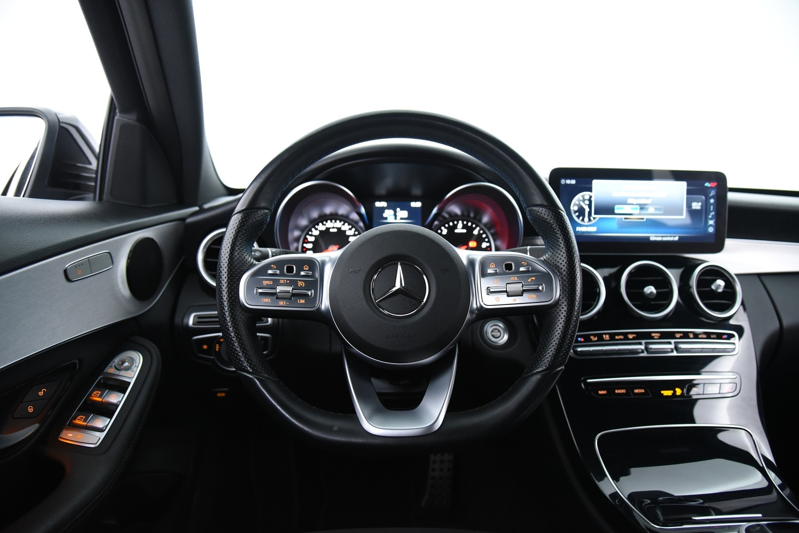 MERCEDES-BENZ C 2021