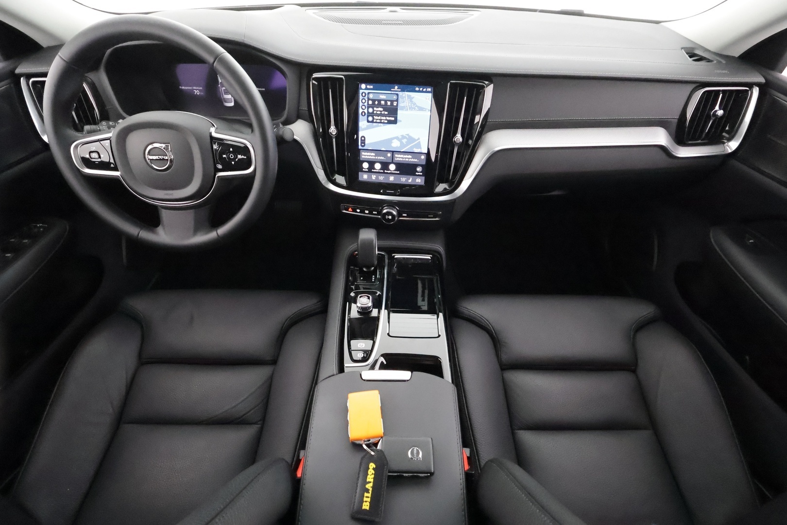 VOLVO S60 2025