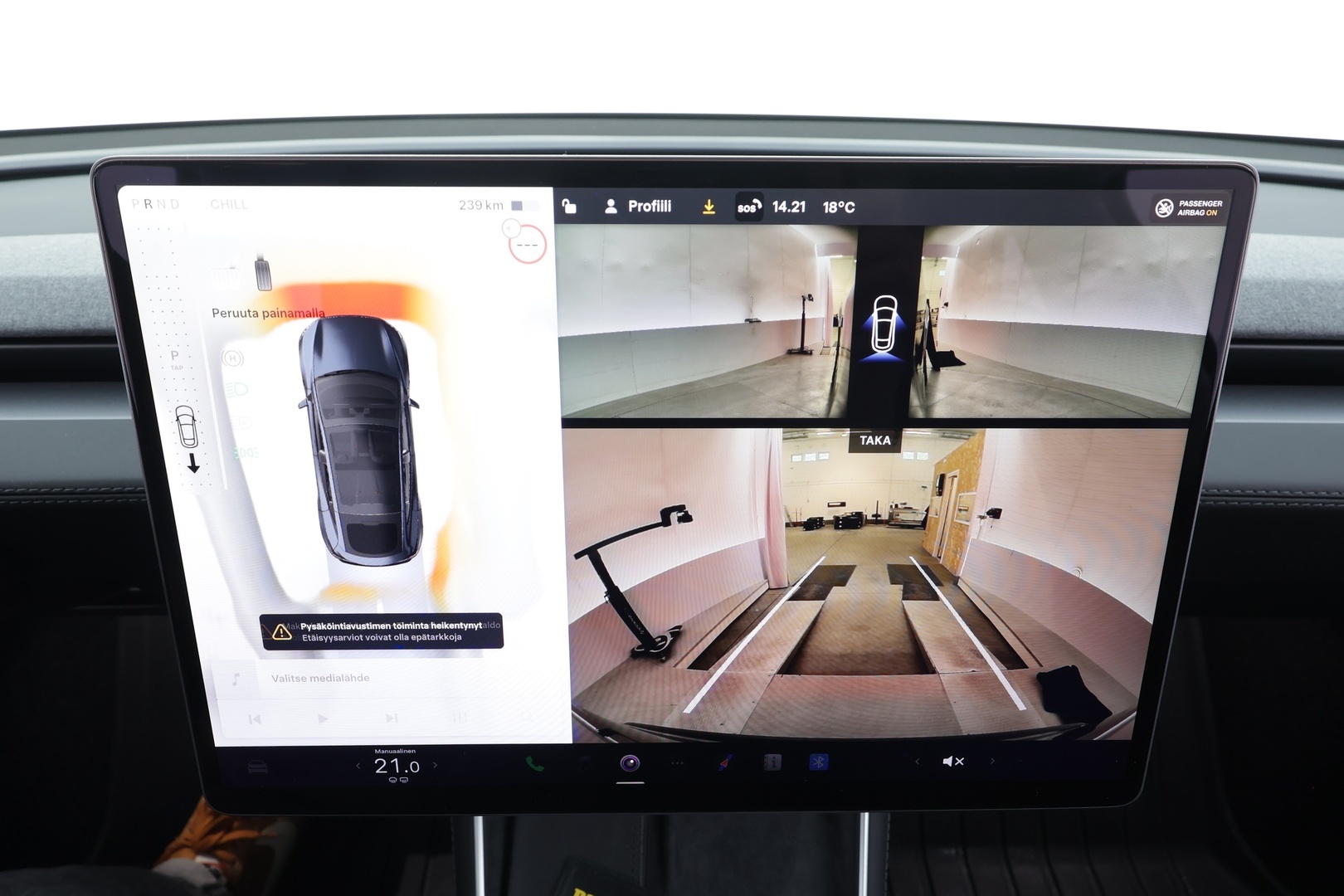 TESLA Model Y 2025