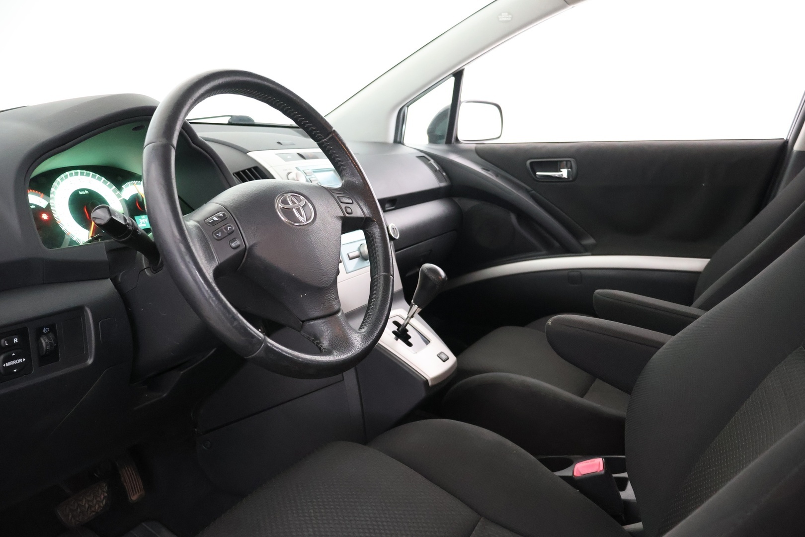 TOYOTA Corolla Verso 2004