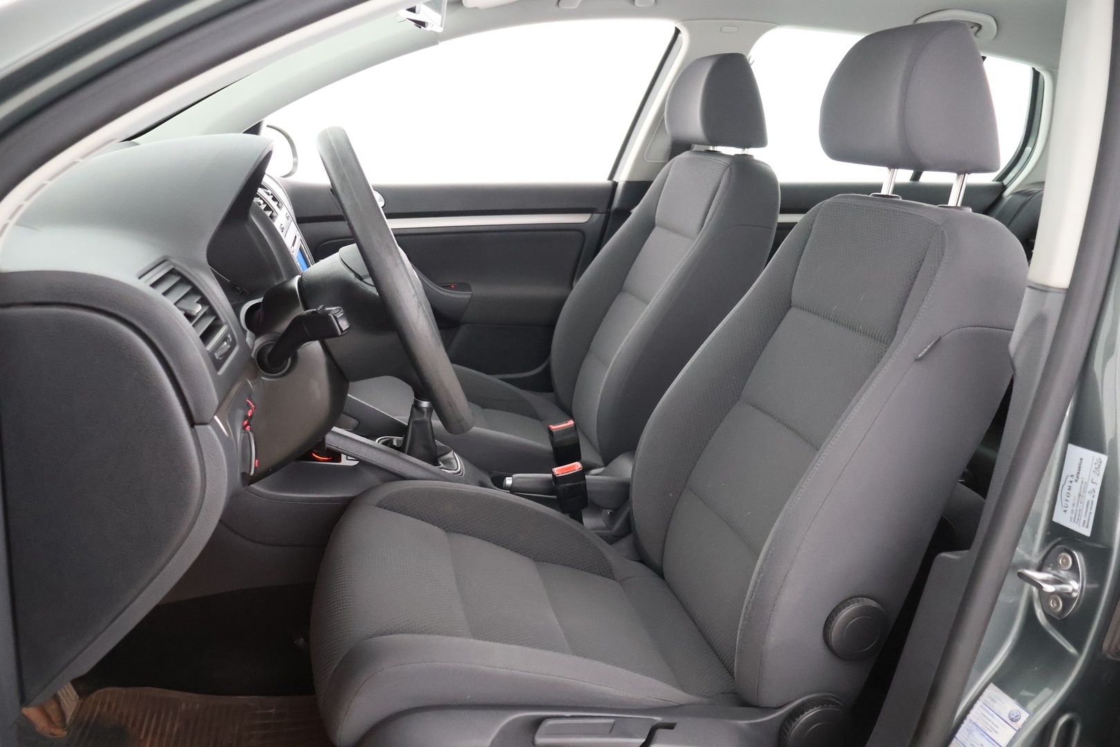 VOLKSWAGEN Golf 2008