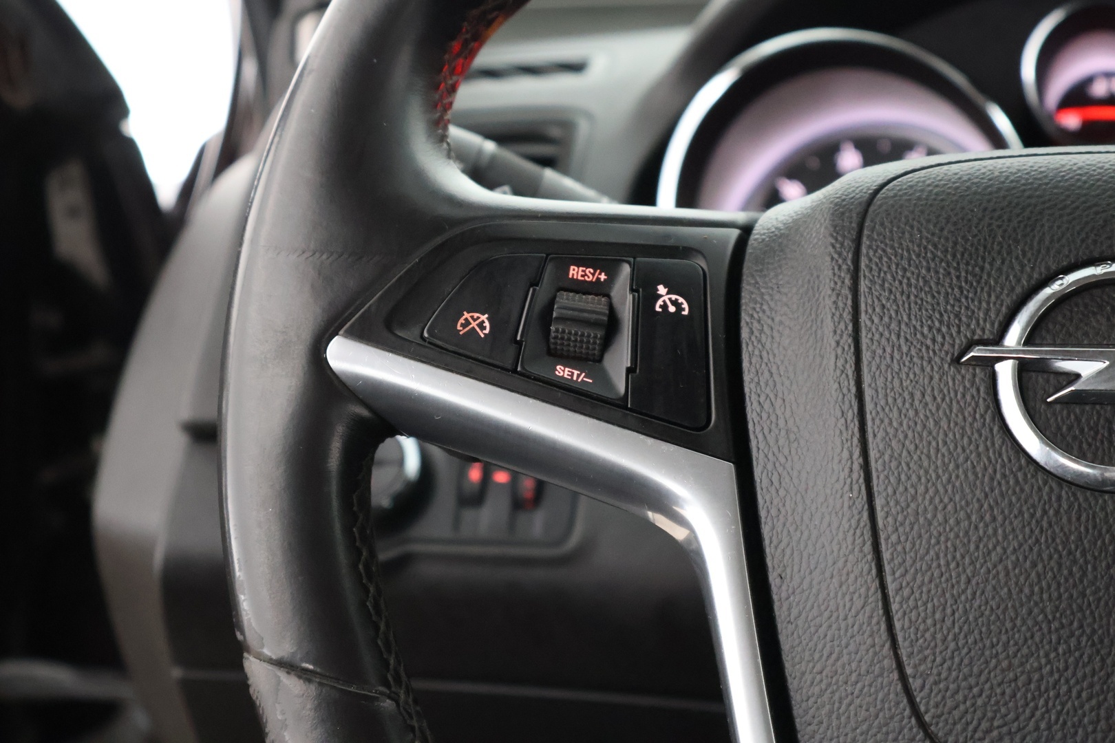 OPEL Insignia 2012