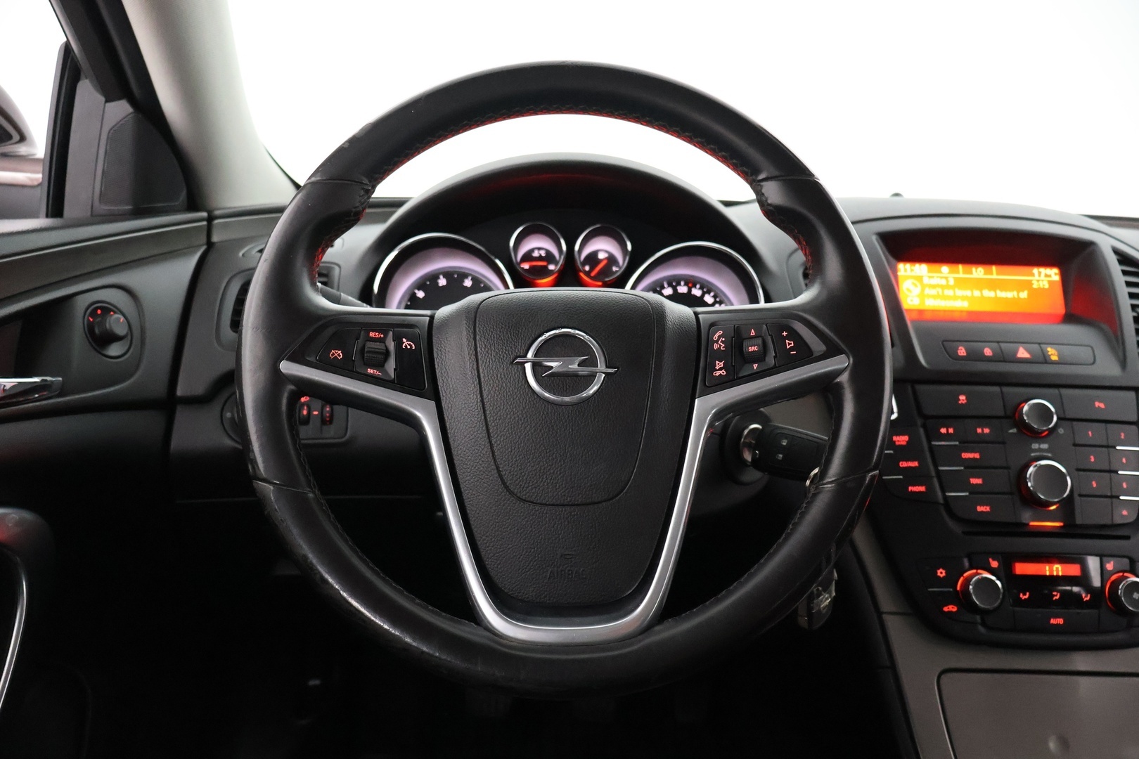 OPEL Insignia 2012