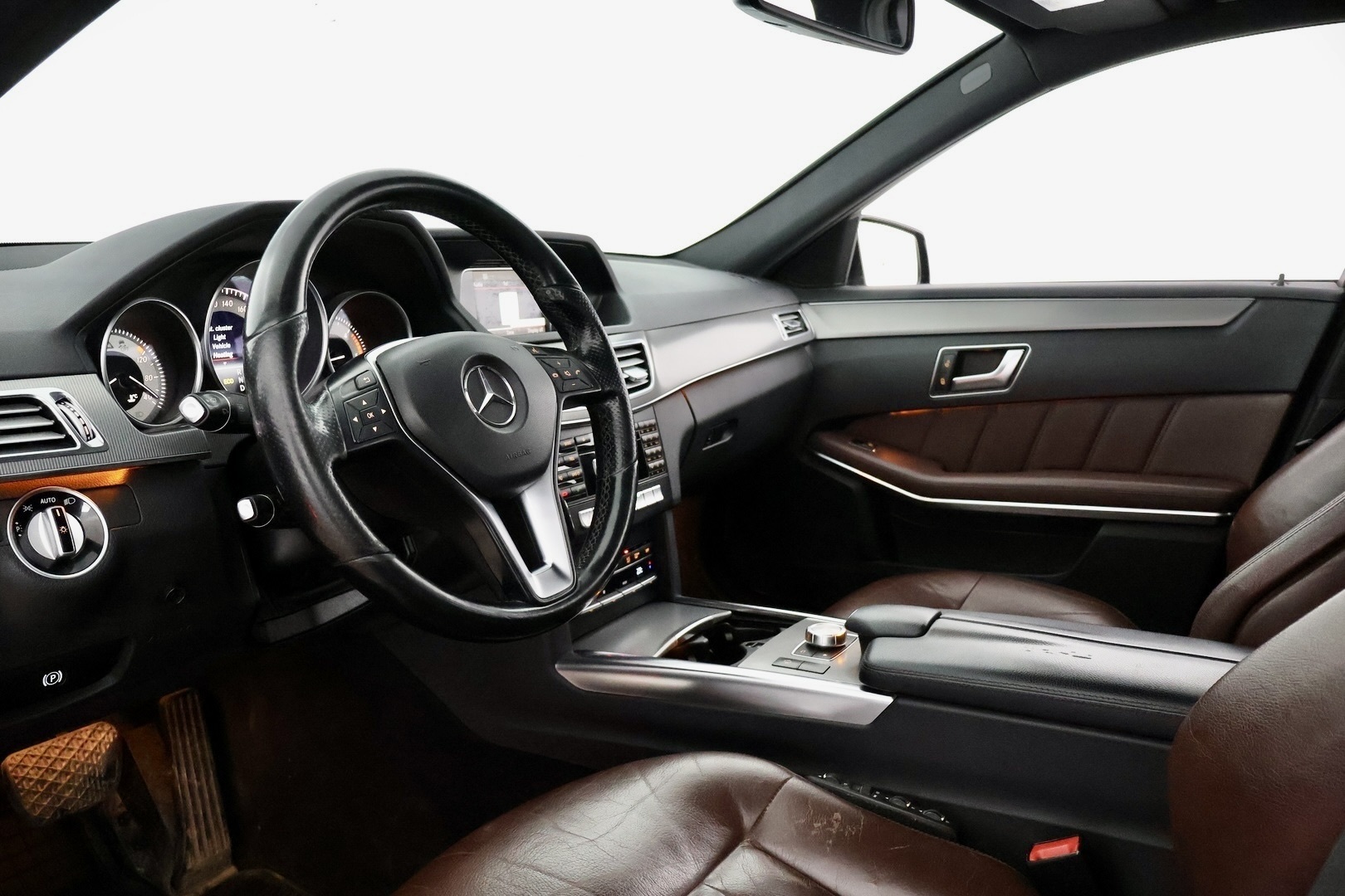 MERCEDES-BENZ E 2013