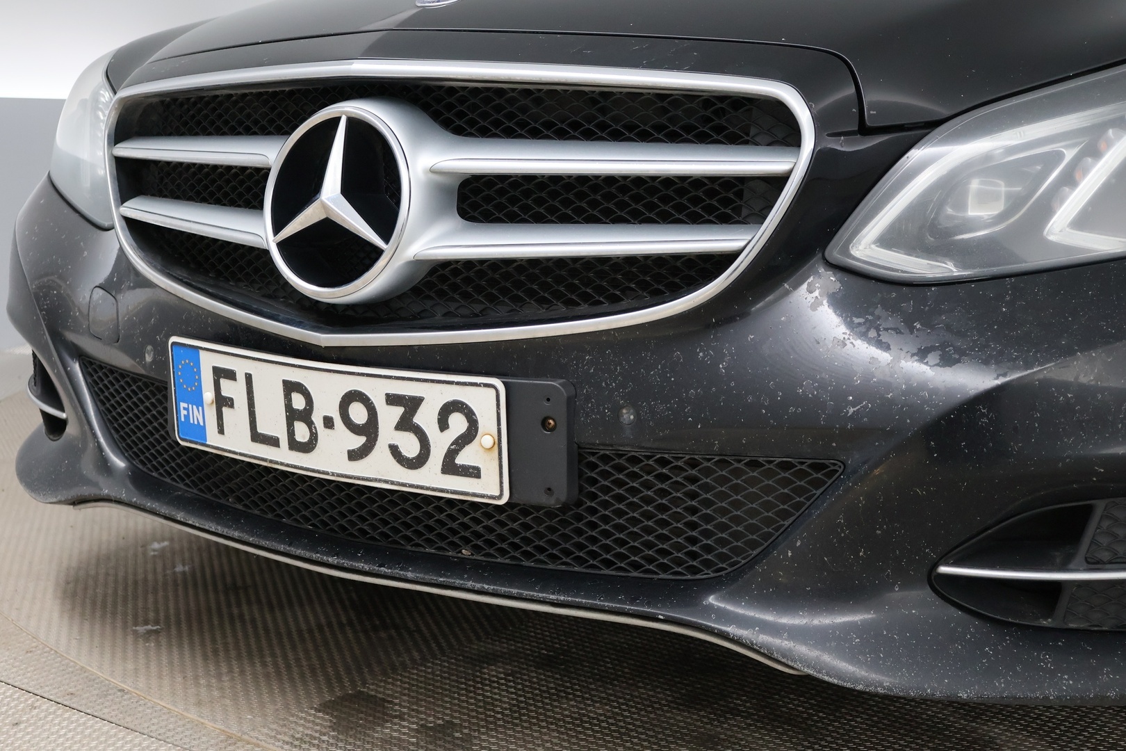 MERCEDES-BENZ E 2013