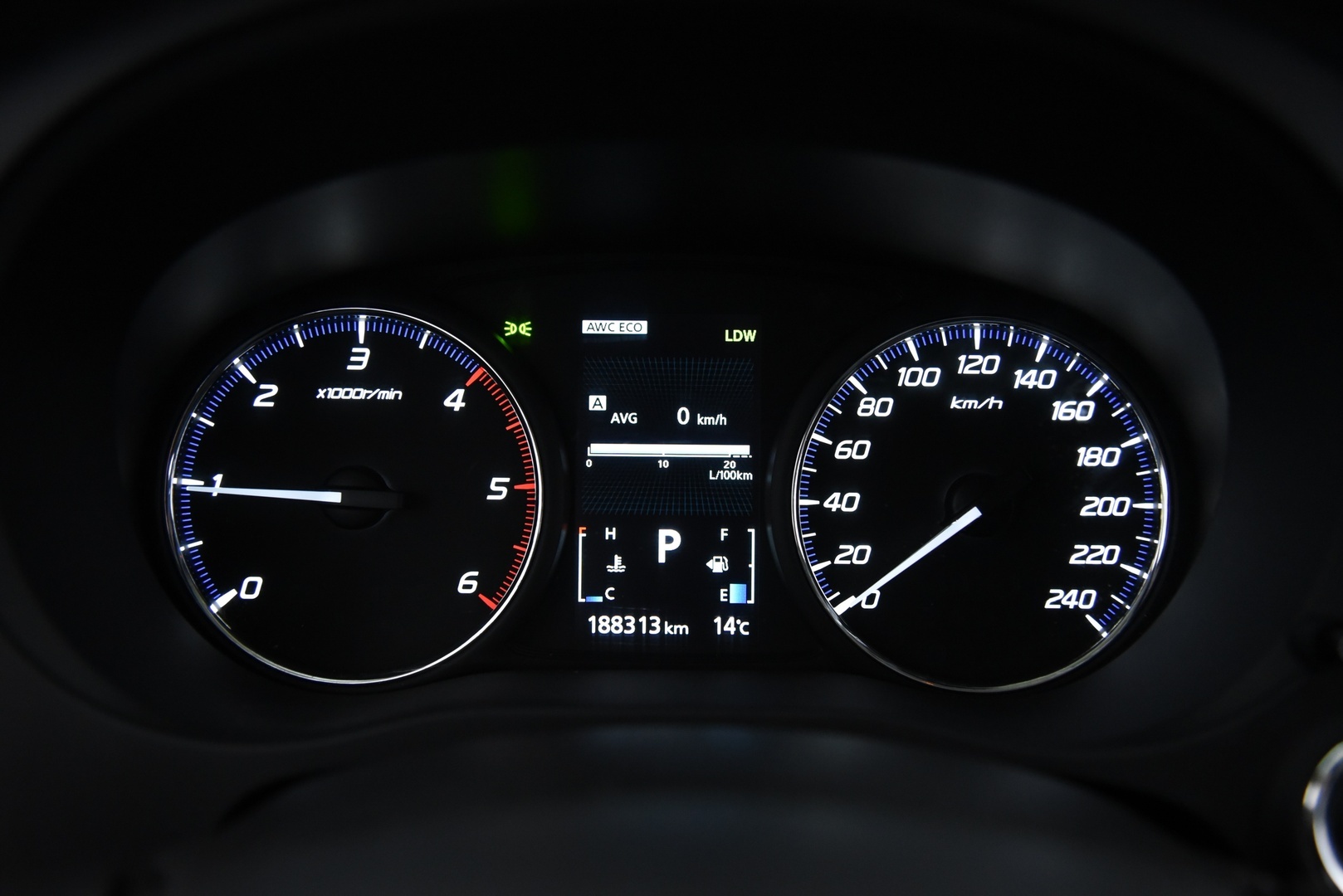 MITSUBISHI Outlander 2017