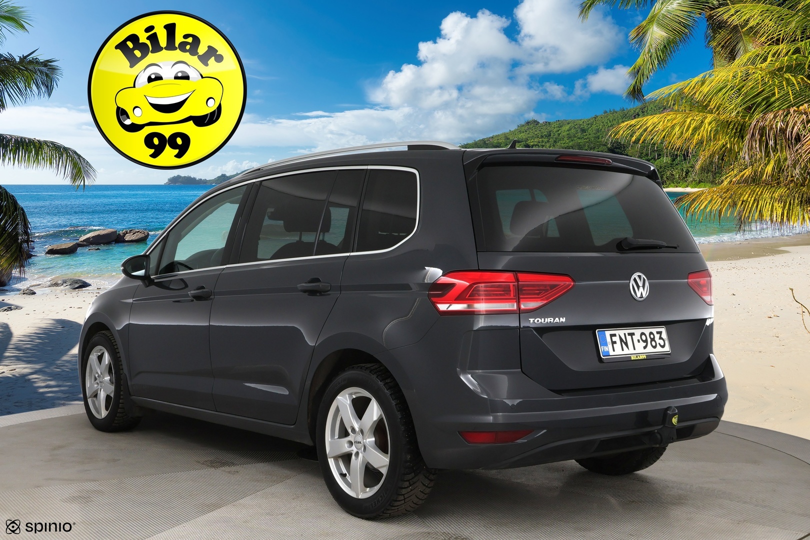 VOLKSWAGEN Touran 2019