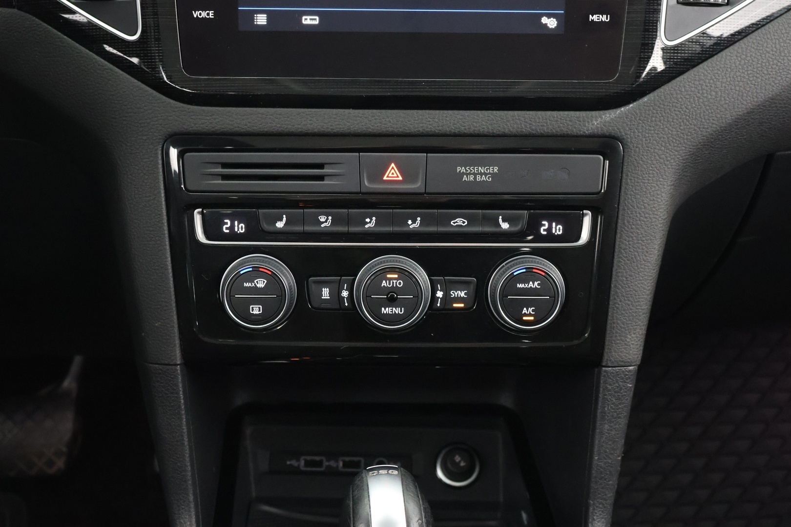 VOLKSWAGEN Golf Sportsvan 2019