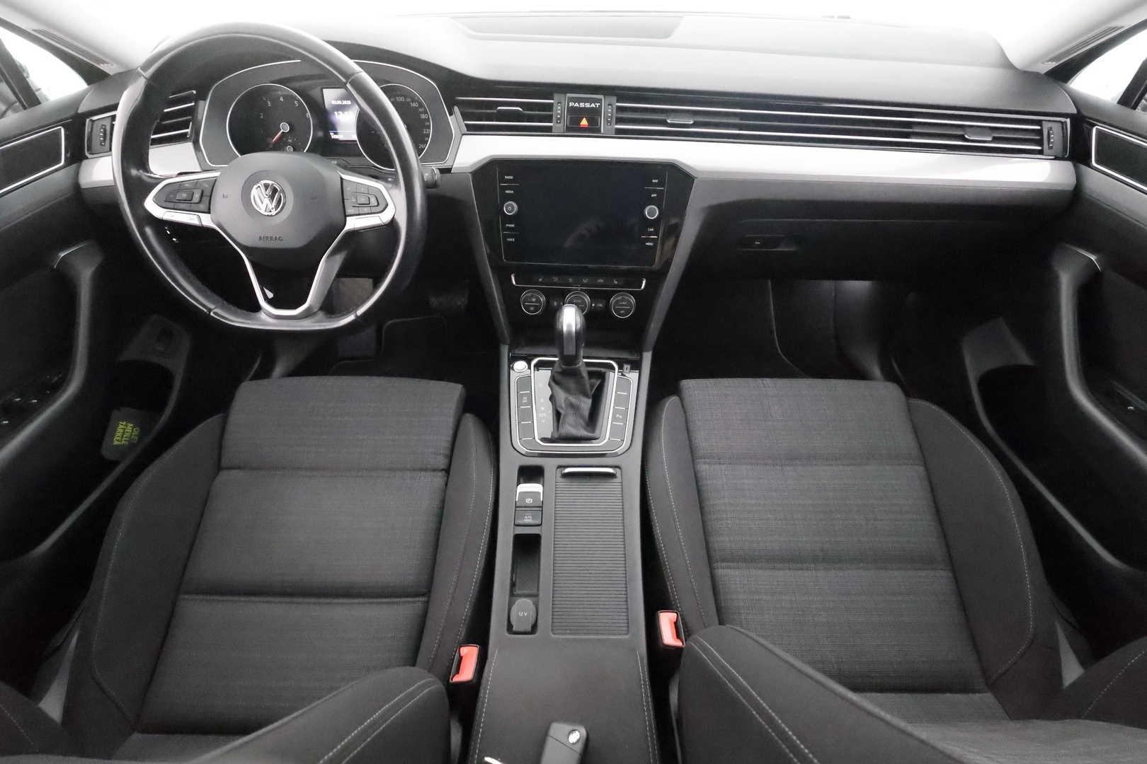 VOLKSWAGEN Passat 2020