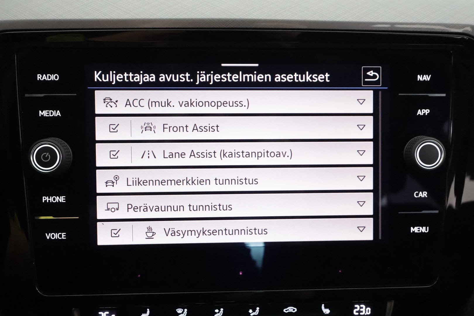 VOLKSWAGEN Passat 2020