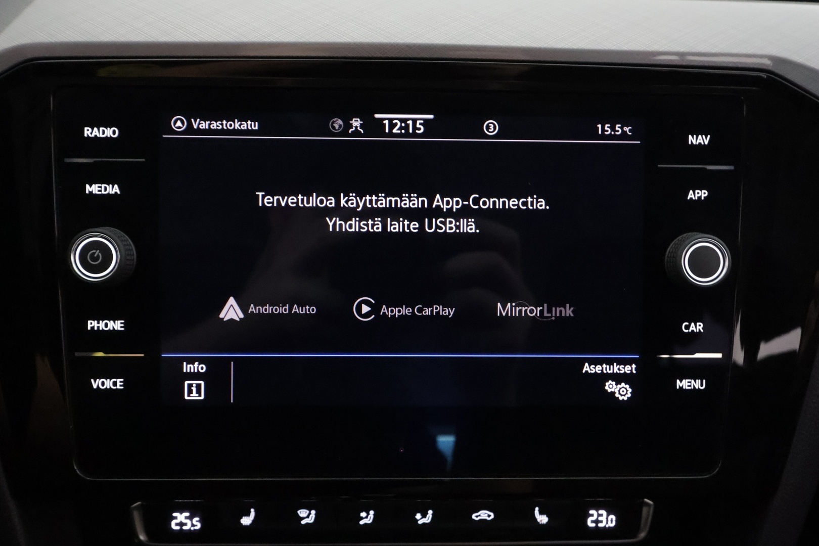 VOLKSWAGEN Passat 2020