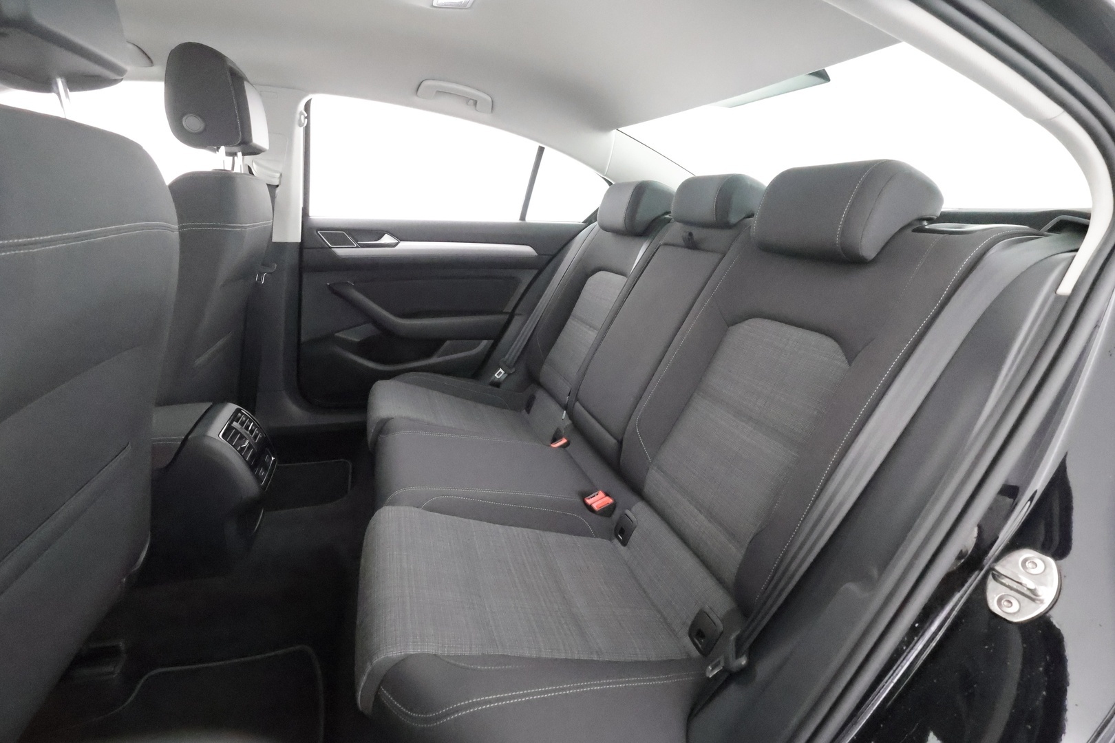 VOLKSWAGEN Passat 2020