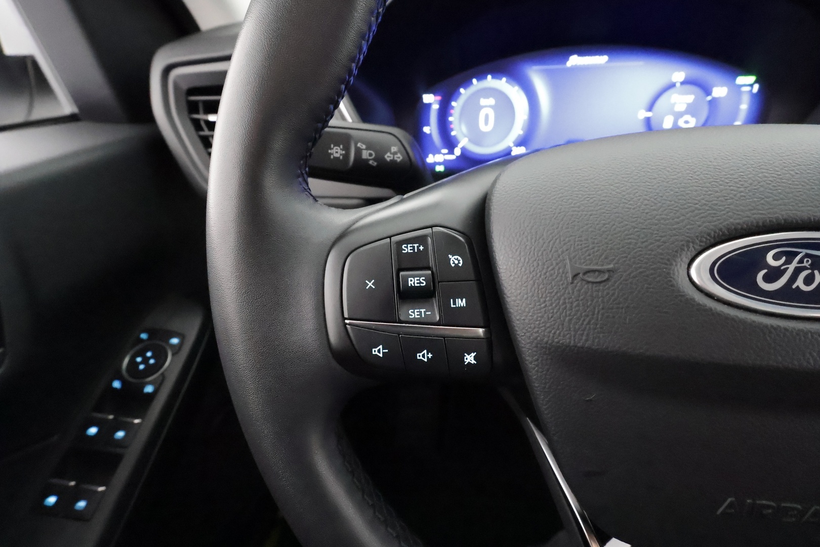 FORD Kuga 2022