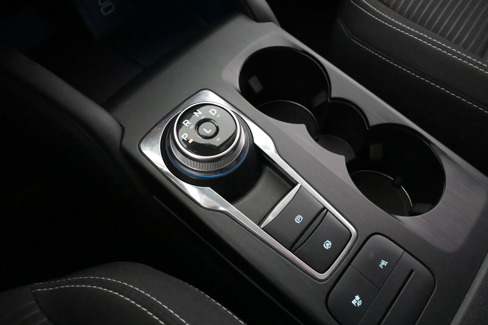 FORD Kuga 2022