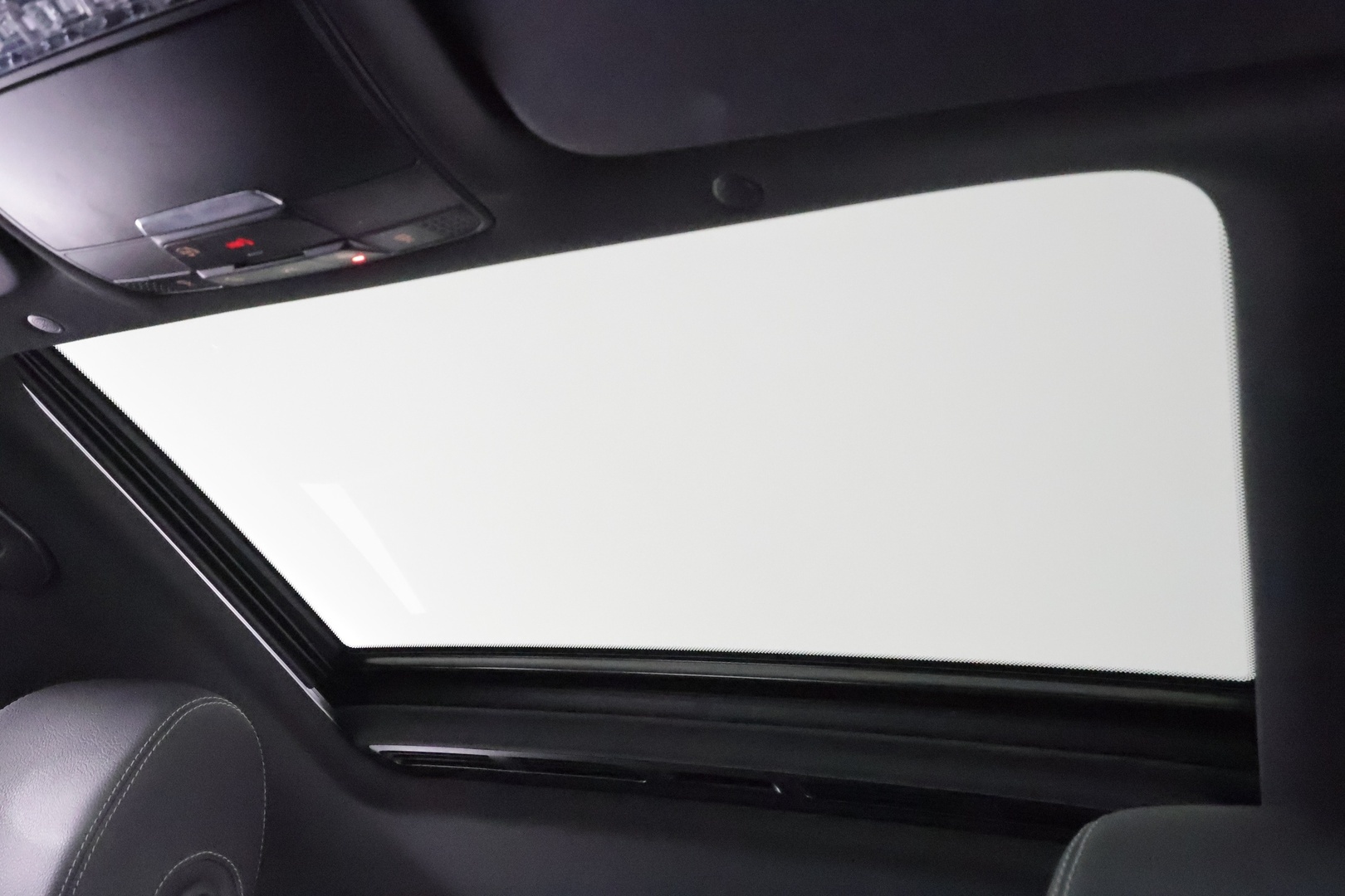 MERCEDES-BENZ EQC 2022