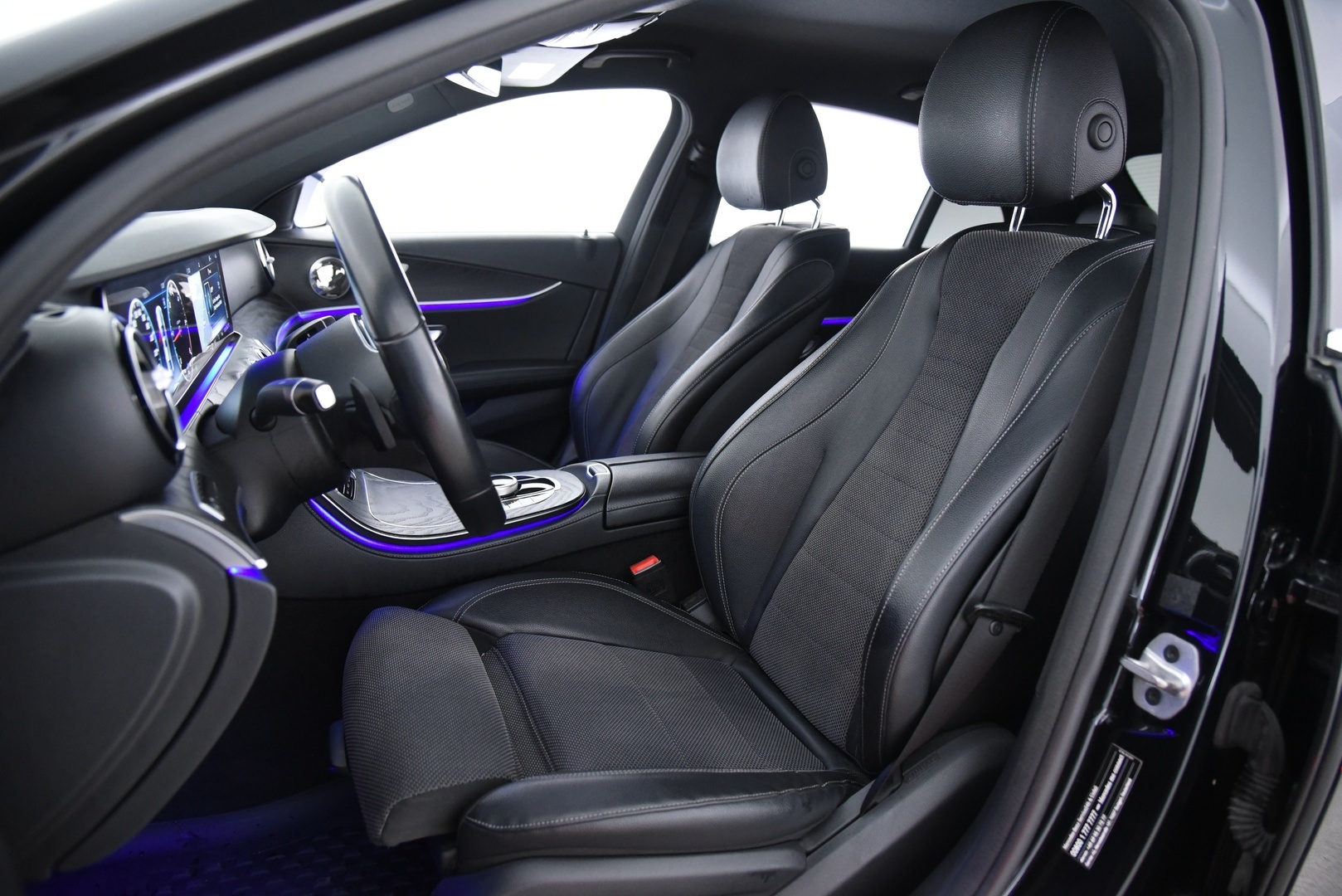 MERCEDES-BENZ E 2019