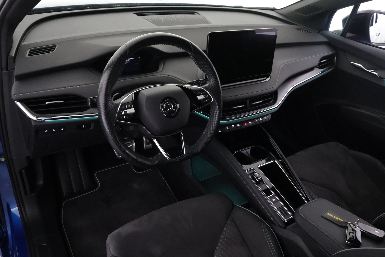 SKODA Enyaq 2023