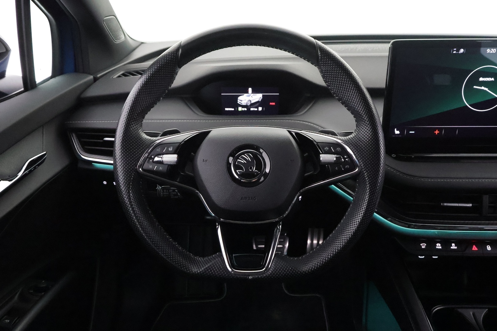 SKODA Enyaq 2023
