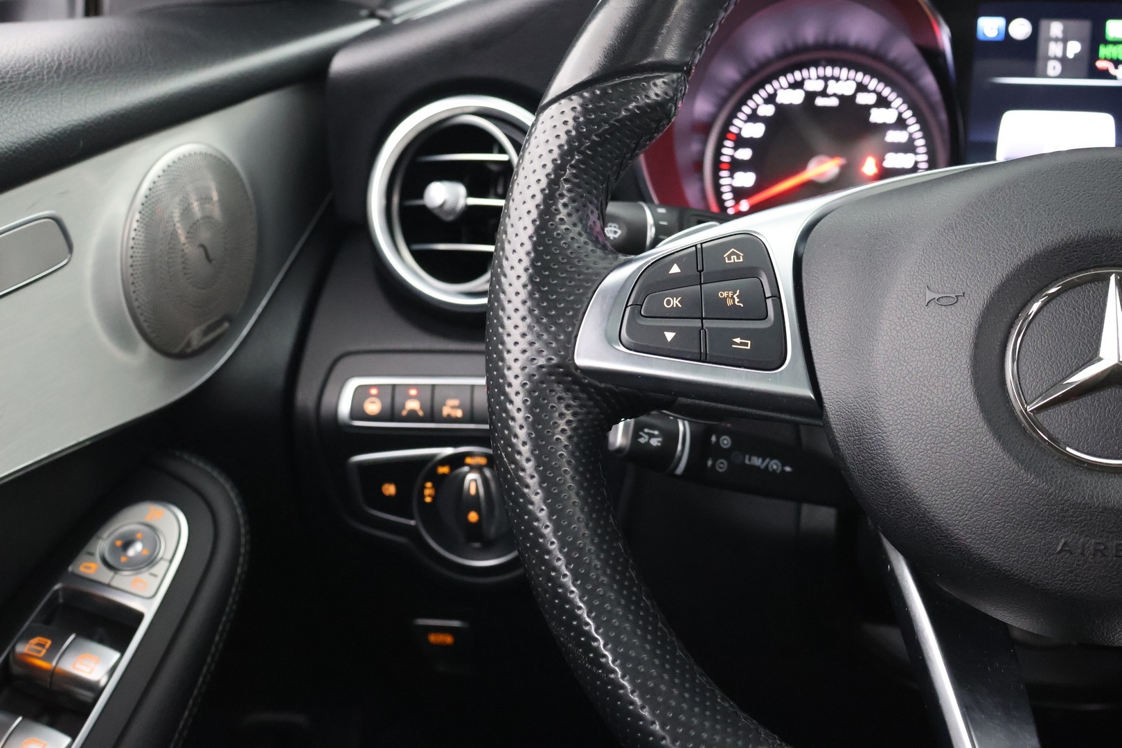 MERCEDES-BENZ GLC 2018