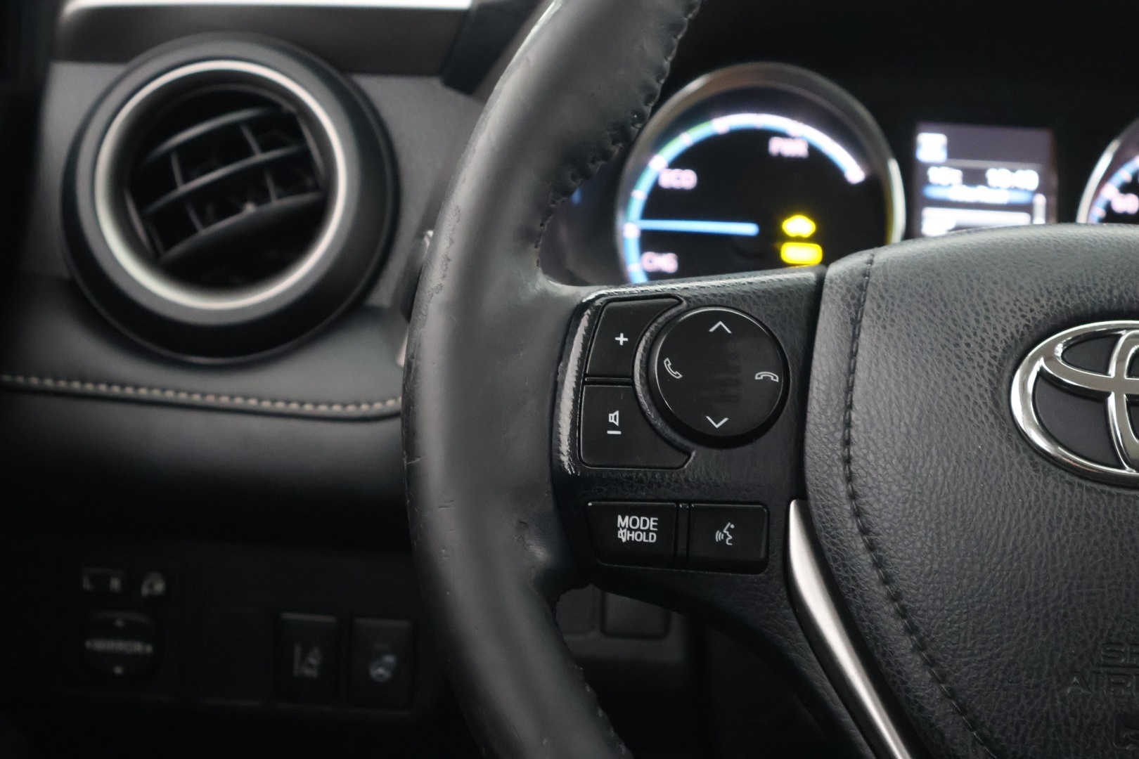 TOYOTA RAV4 2017