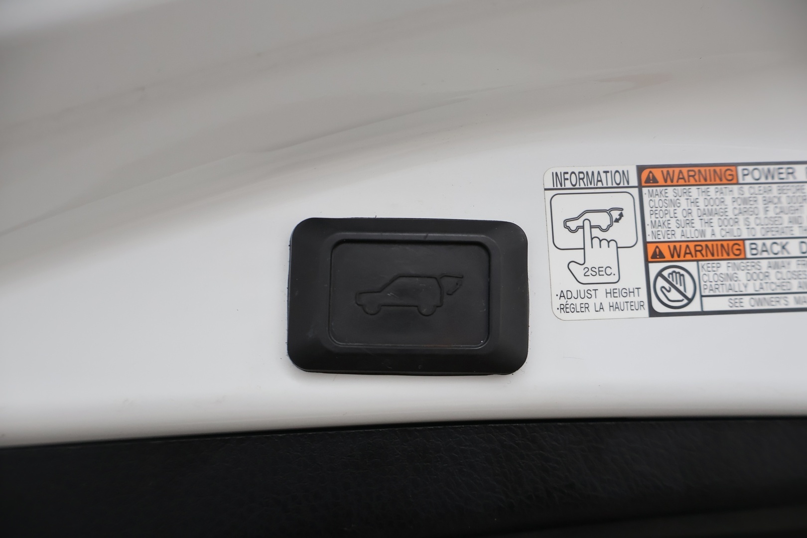 TOYOTA RAV4 2017