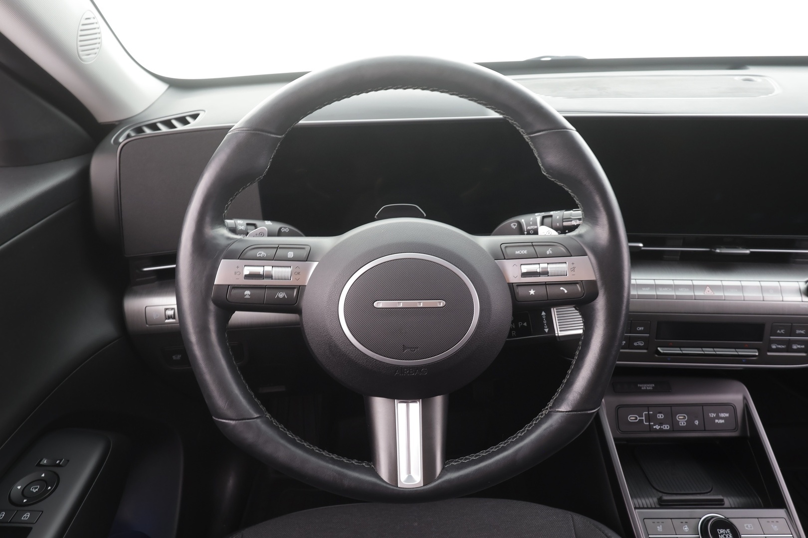 HYUNDAI KONA Electric 2024