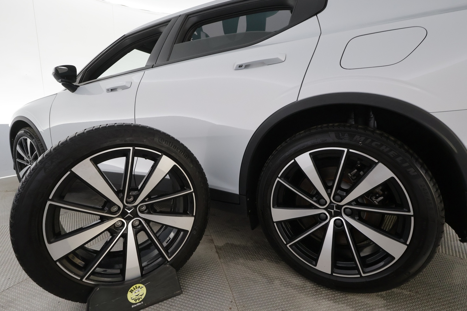 POLESTAR 2 2020