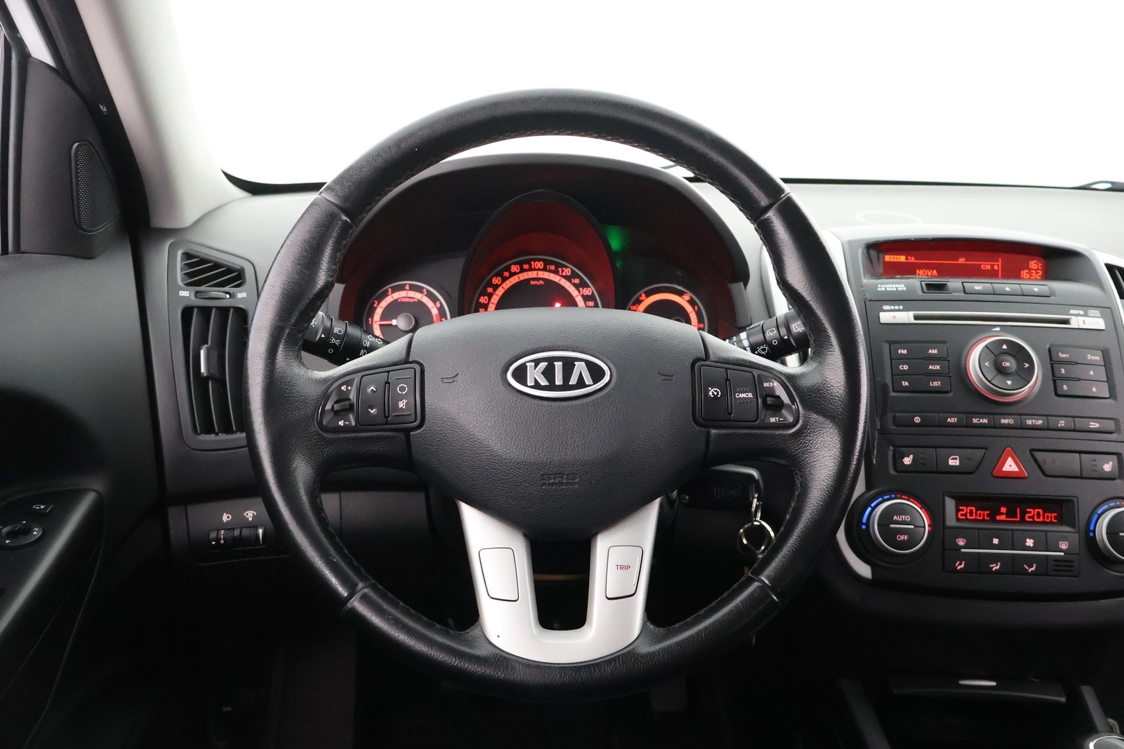 KIA CEE'D 2012