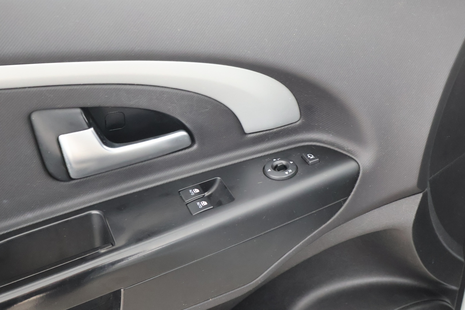 KIA CEE'D 2012