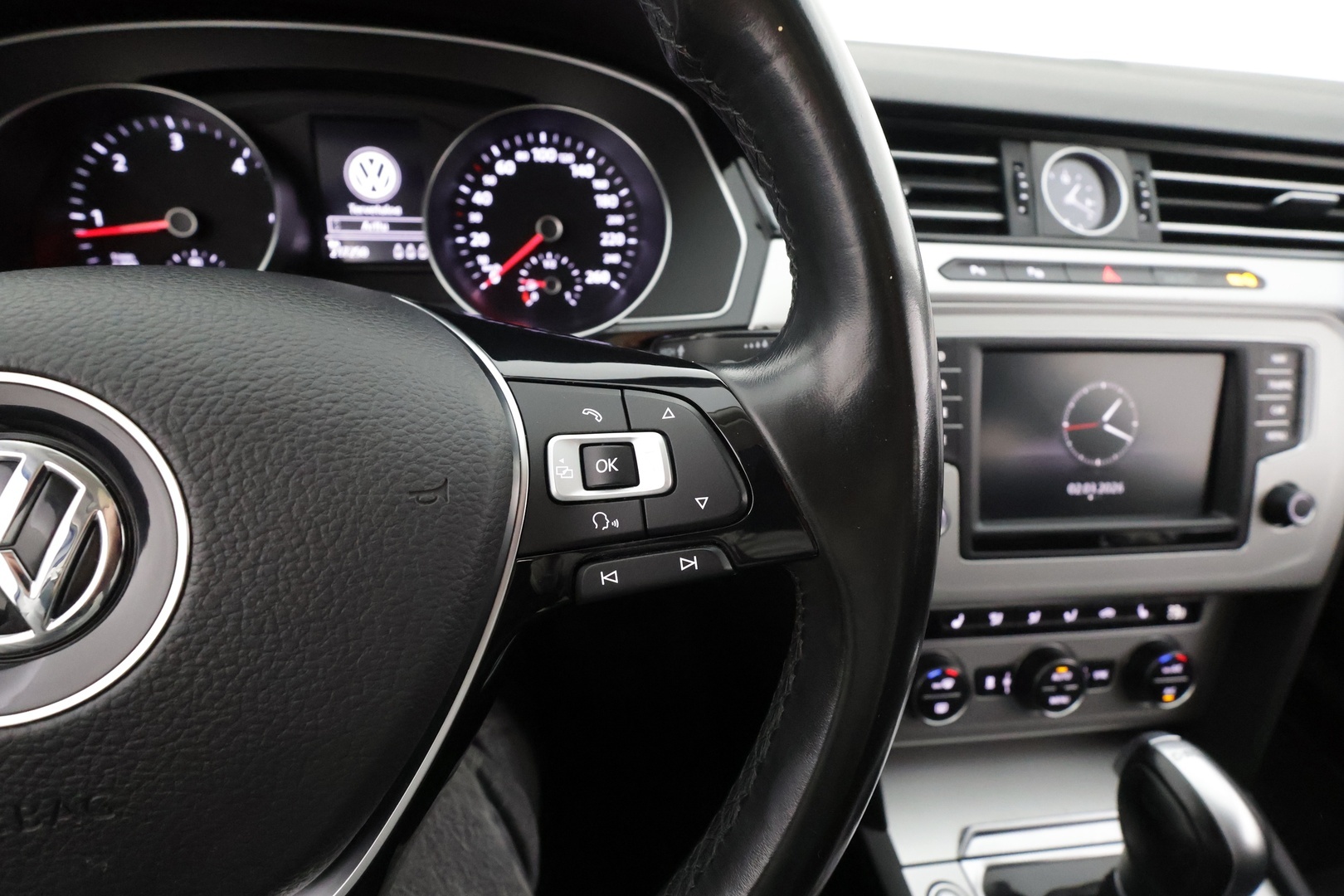 VOLKSWAGEN Passat 2017