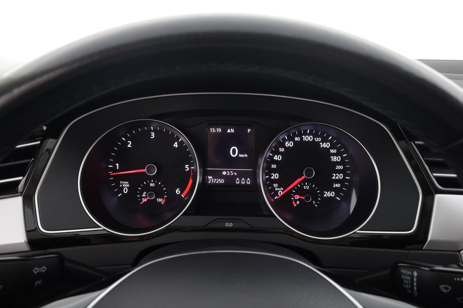 VOLKSWAGEN Passat 2017