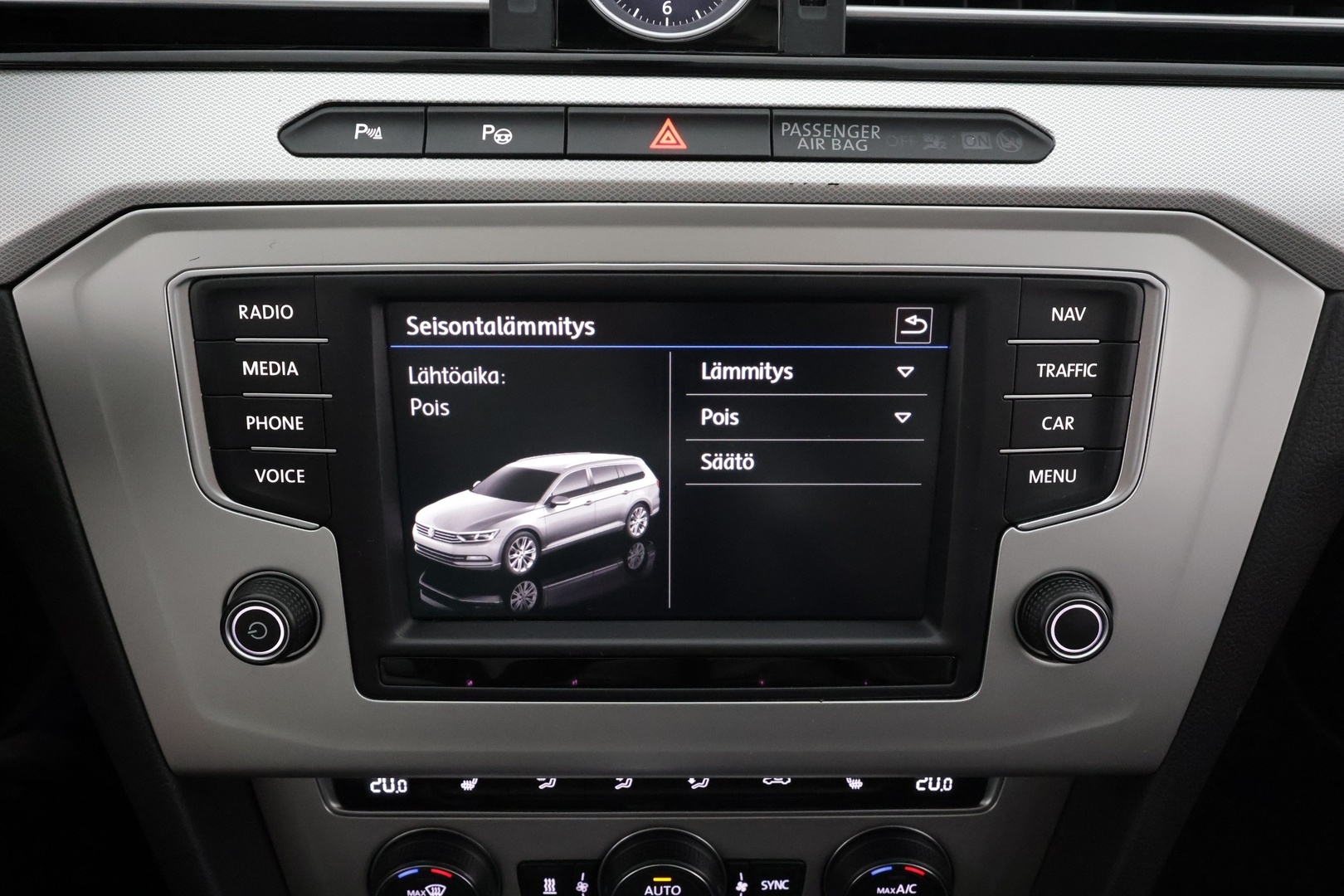 VOLKSWAGEN Passat 2017