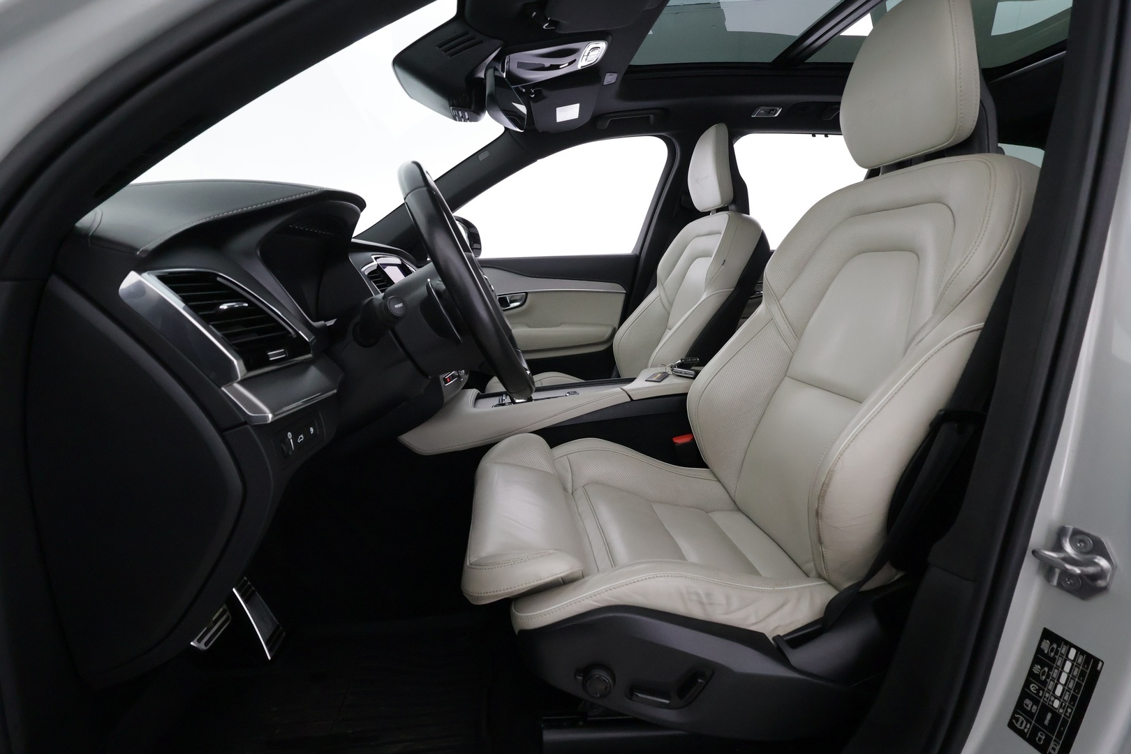 VOLVO XC90 2020