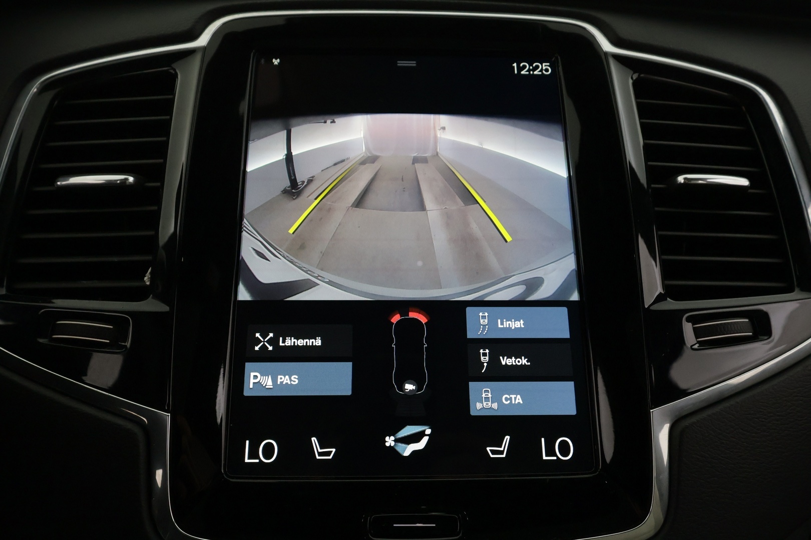 VOLVO XC90 2020