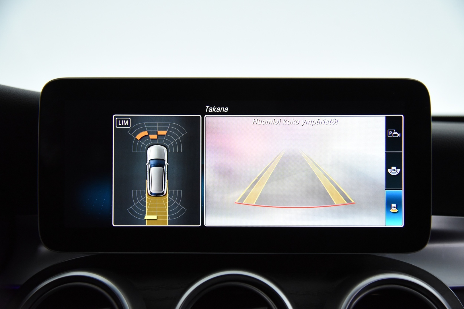 MERCEDES-BENZ C 2020