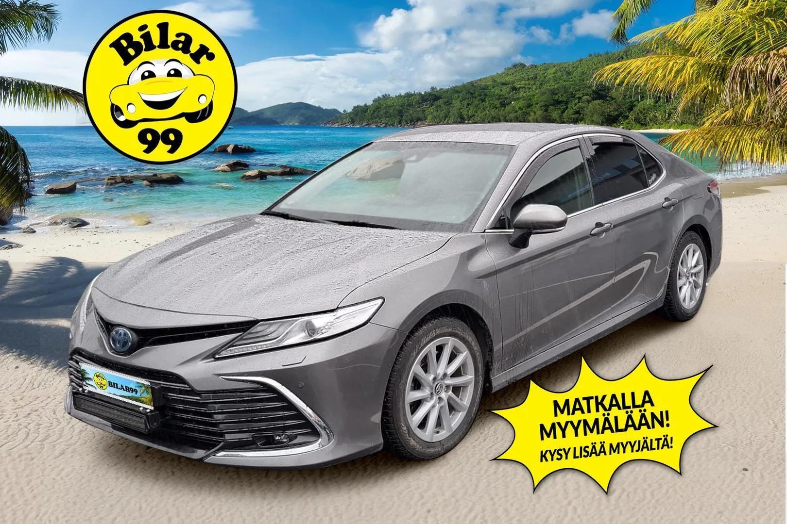 TOYOTA Camry 2022