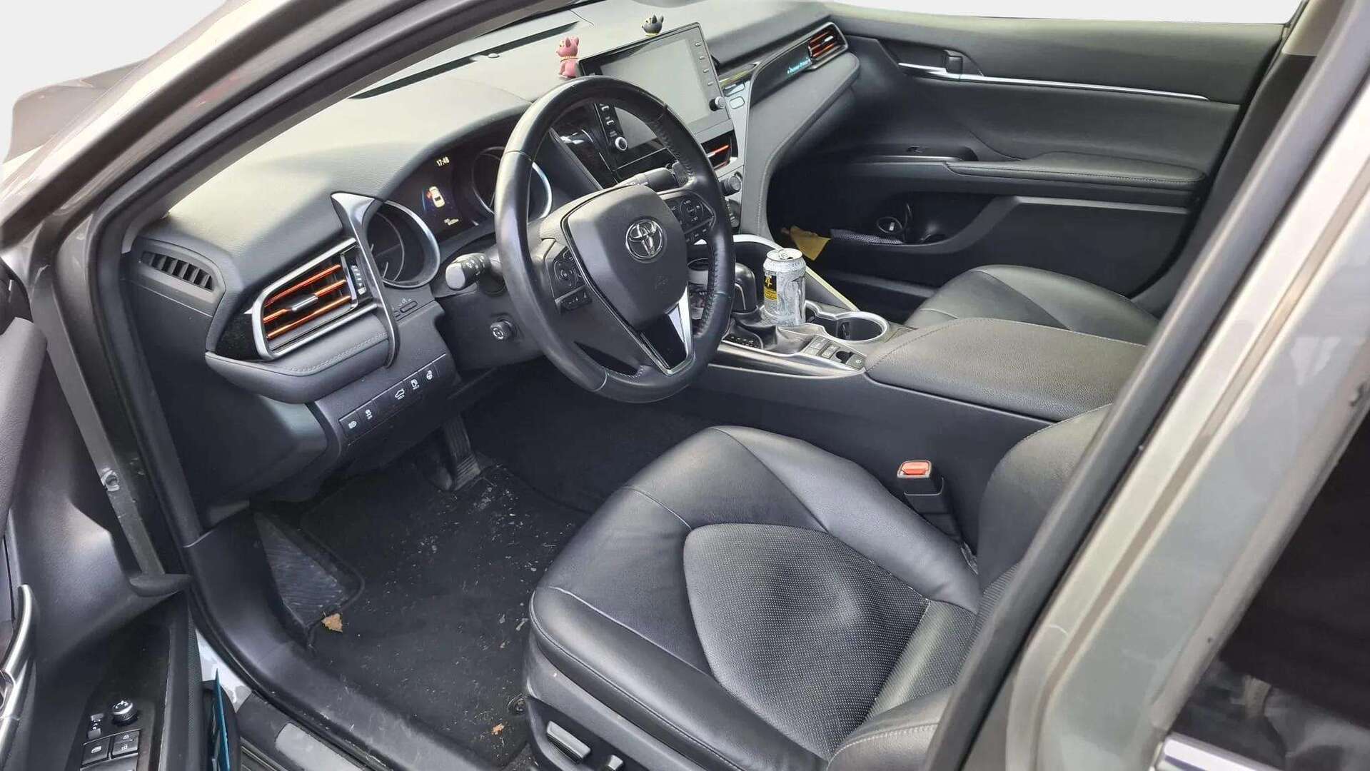 TOYOTA Camry 2022