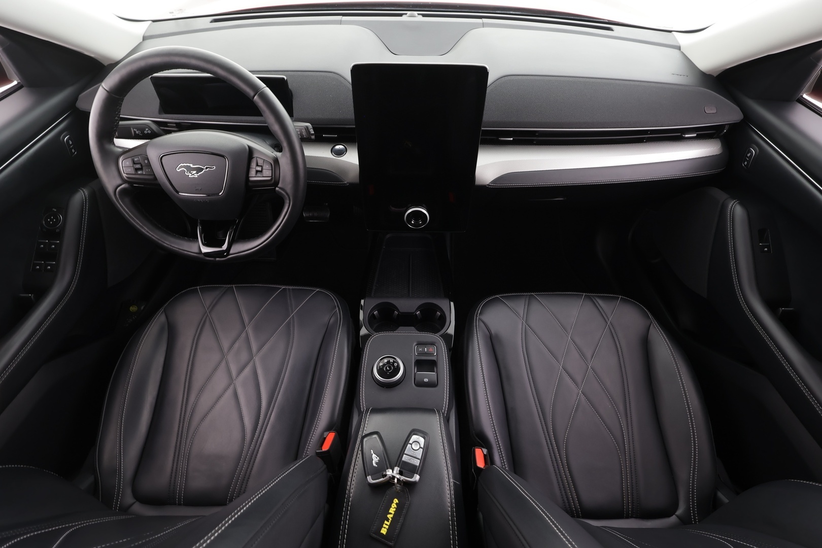 FORD MUSTANG MACH-E 2022