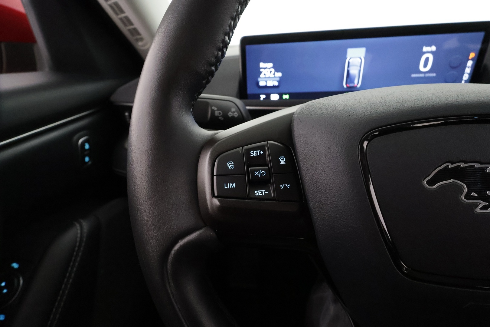 FORD MUSTANG MACH-E 2022