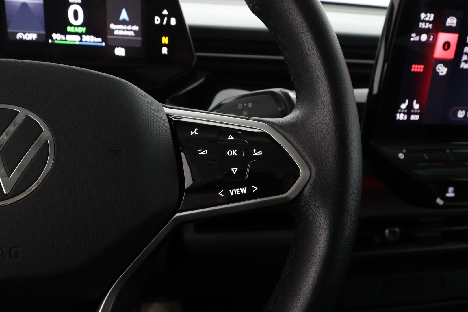 VOLKSWAGEN ID. BUZZ 2023