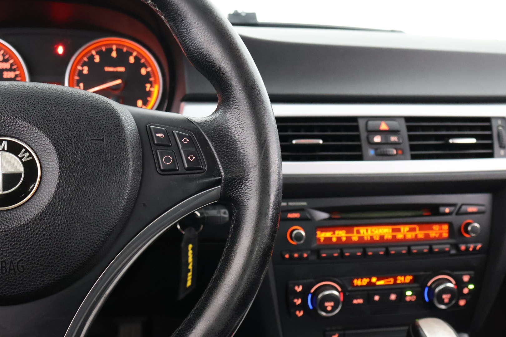 BMW 325 2007