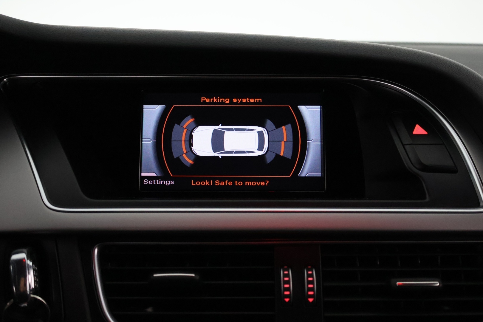AUDI A4 allroad quattro 2014