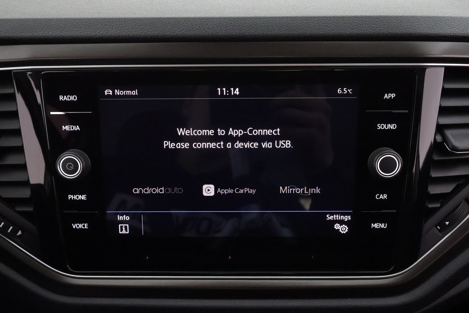 VOLKSWAGEN T-Roc 2018