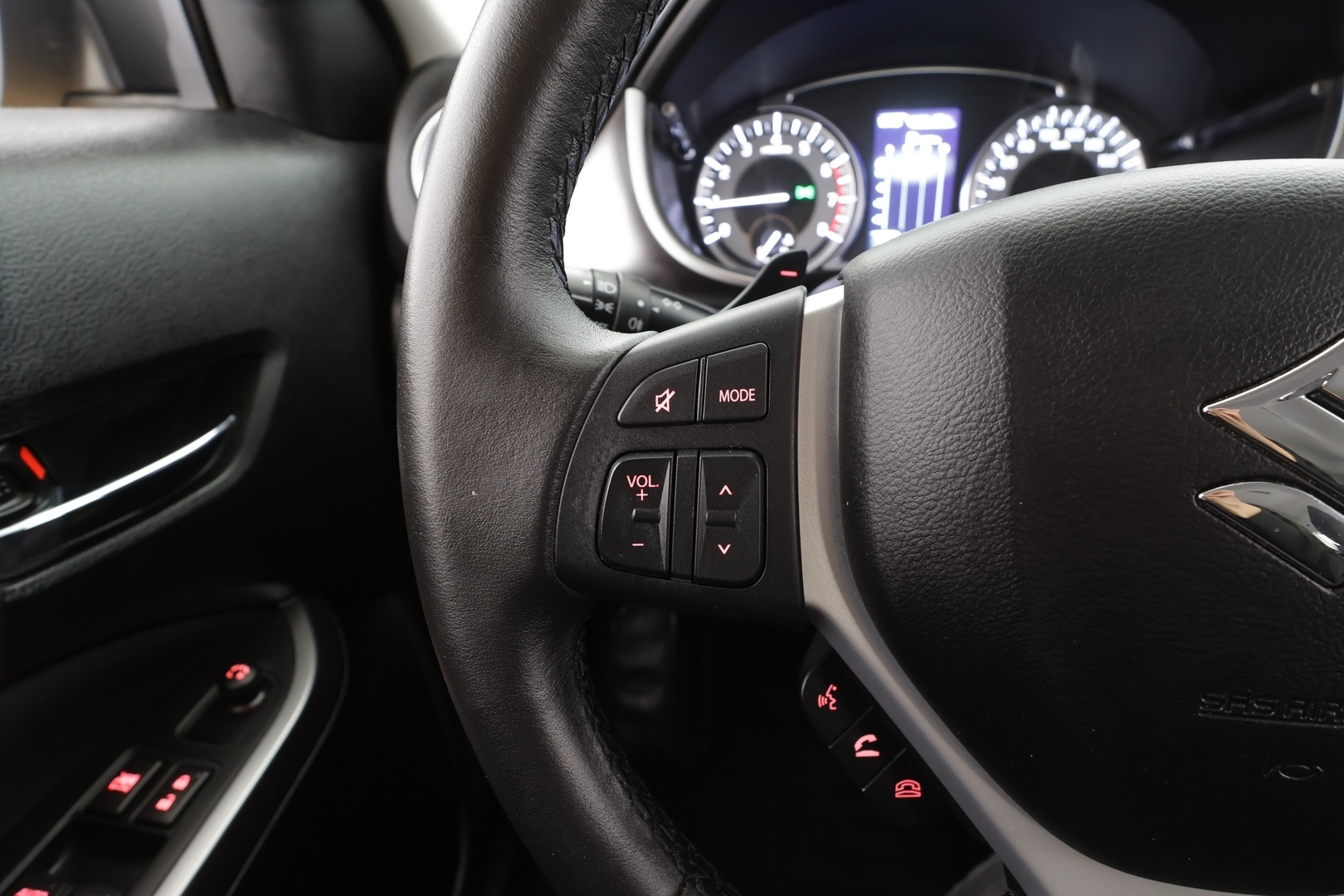 SUZUKI Vitara 2020