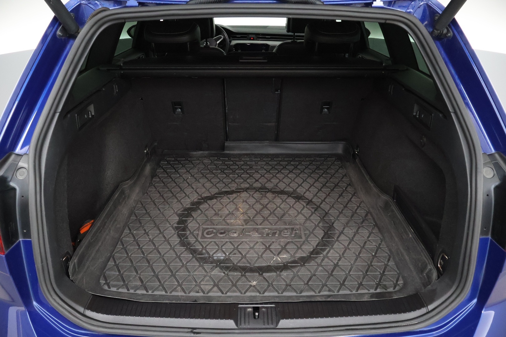 VOLKSWAGEN Passat 2020