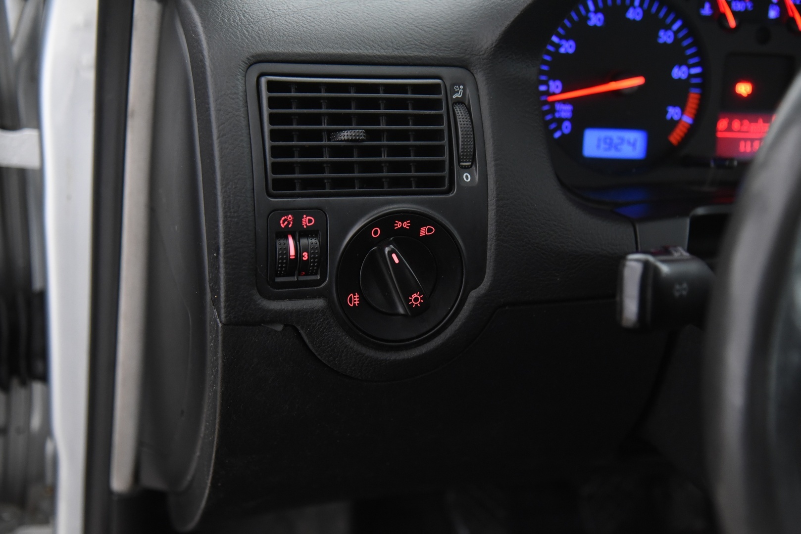 VOLKSWAGEN Golf Variant 2003