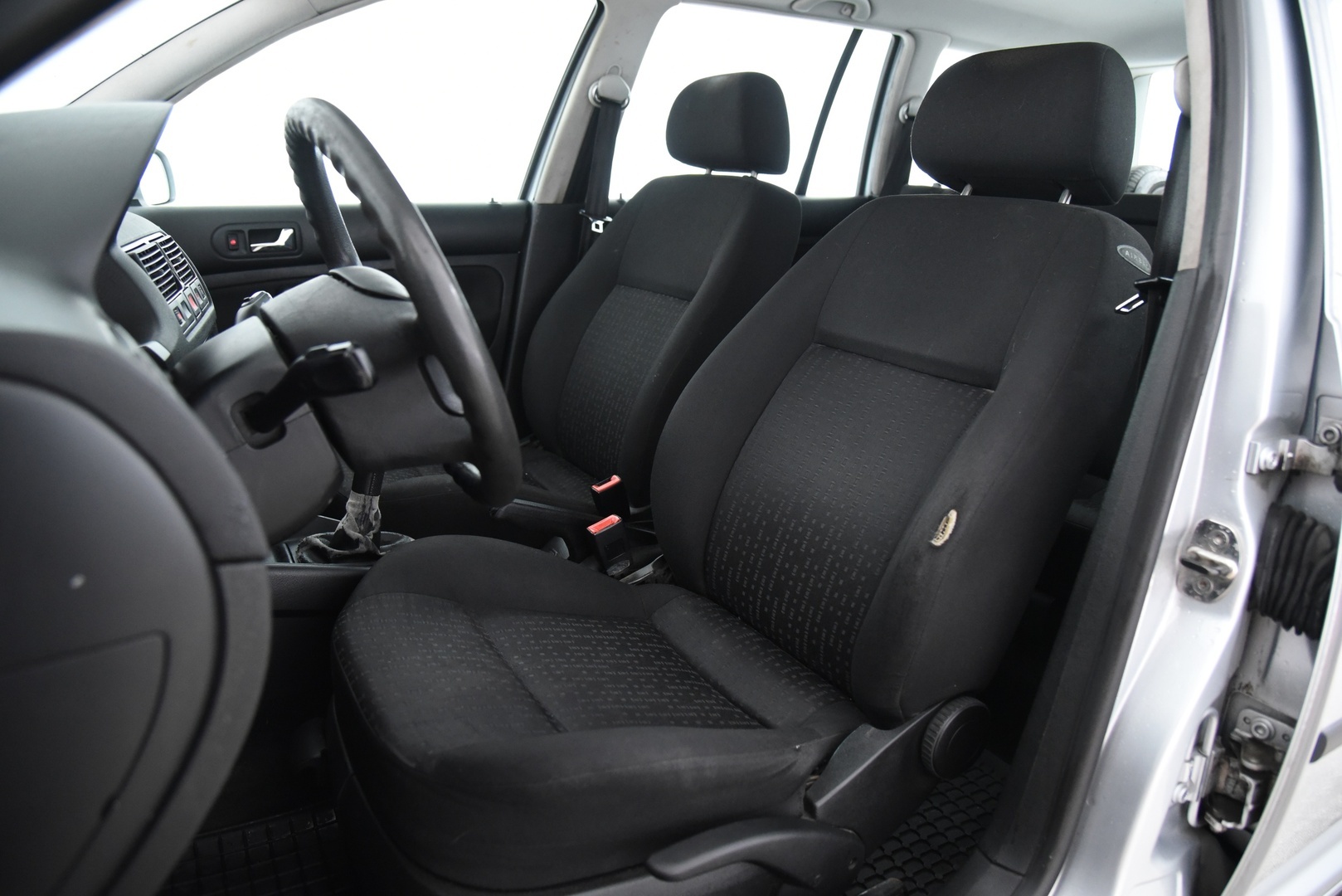 VOLKSWAGEN Golf Variant 2003